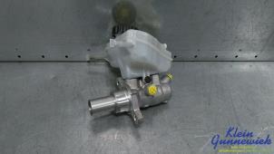 Gebruikte Hoofdremcilinder Mercedes AMG GT Prijs € 125,00 Margeregeling aangeboden door Klein Gunnewiek Autodemontage & Motorentechniek