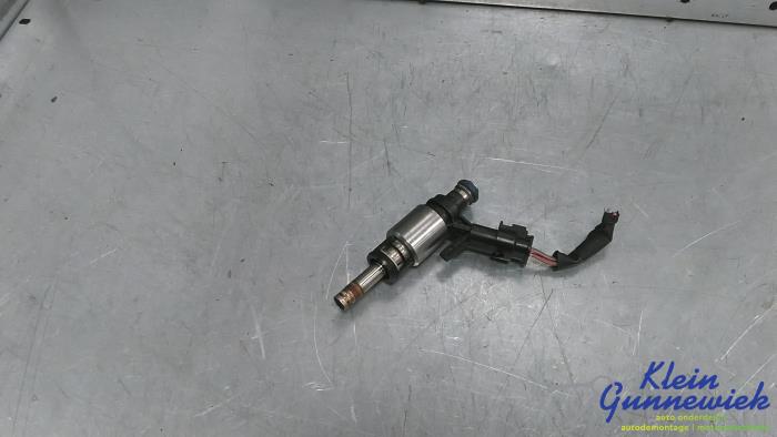 Gebruikte Injector (benzine injectie) Audi A5 Prijs € 29,00 Margeregeling aangeboden door Klein Gunnewiek Autodemontage & Motorentechniek