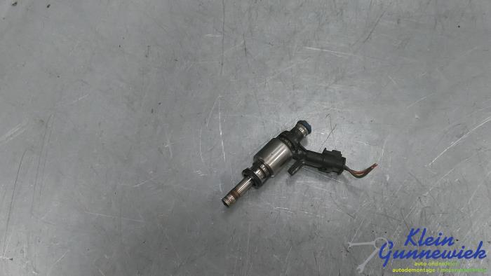 Gebruikte Injector (benzine injectie) Audi A5 Prijs € 29,00 Margeregeling aangeboden door Klein Gunnewiek Autodemontage & Motorentechniek
