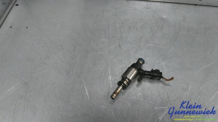 Gebruikte Injector (benzine injectie) Audi A5 Prijs € 29,00 Margeregeling aangeboden door Klein Gunnewiek Autodemontage & Motorentechniek