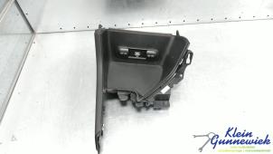 Gebruikte AUX/USB aansluiting Kia Sportage Prijs € 30,00 Margeregeling aangeboden door Klein Gunnewiek Autodemontage & Motorentechniek