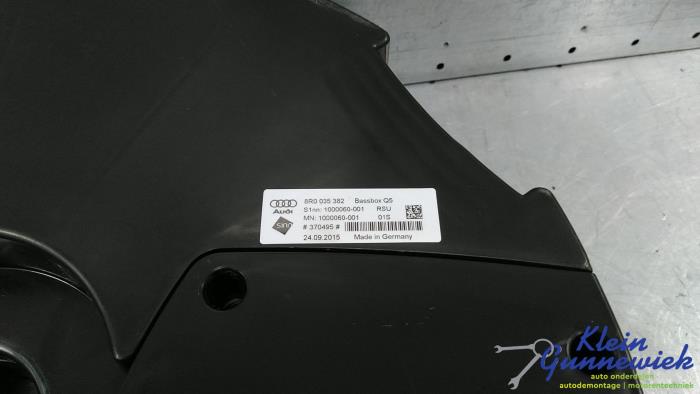 Gebruikte Luidspreker Audi Q5 Prijs € 24,00 Margeregeling aangeboden door Klein Gunnewiek Autodemontage & Motorentechniek