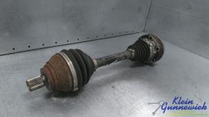 Gebruikte Aandrijfas links-voor Volkswagen E-Golf Prijs € 51,00 Margeregeling aangeboden door Klein Gunnewiek Autodemontage & Motorentechniek