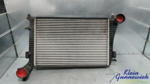 Gebruikte Intercooler Volkswagen Passat Prijs € 45,00 Margeregeling aangeboden door Klein Gunnewiek Autodemontage & Motorentechniek