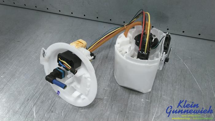 Gebruikte Tank element Pomp BMW X5 Prijs € 157,00 Margeregeling aangeboden door Klein Gunnewiek Autodemontage & Motorentechniek