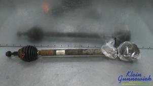 Gebruikte Cardanas rechts-voor (VWA) Volkswagen Caddy Prijs € 24,00 Margeregeling aangeboden door Klein Gunnewiek Autodemontage & Motorentechniek