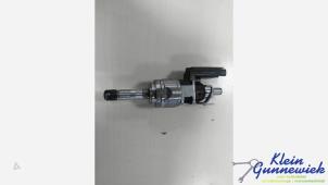 Gebruikte Injector (benzine injectie) Volvo XC60 Prijs € 50,00 Margeregeling aangeboden door Klein Gunnewiek Autodemontage & Motorentechniek