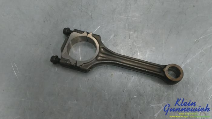 Gereviseerde Drijfstang Volkswagen Touran Prijs € 72,60 Inclusief btw aangeboden door Klein Gunnewiek Autodemontage & Motorentechniek