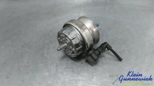 Gebruikte Motorsteun Audi A6 Prijs € 35,00 Margeregeling aangeboden door Klein Gunnewiek Autodemontage & Motorentechniek