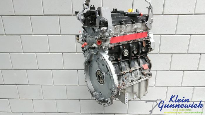 Motor van een Mercedes Sprinter 2020