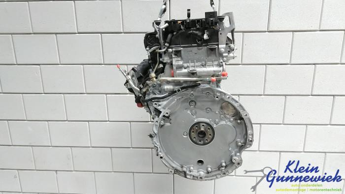 Motor van een Mercedes Sprinter 2020