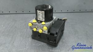 Gebruikte ABS Pomp Ford Fiesta Prijs € 95,00 Margeregeling aangeboden door Klein Gunnewiek Autodemontage & Motorentechniek