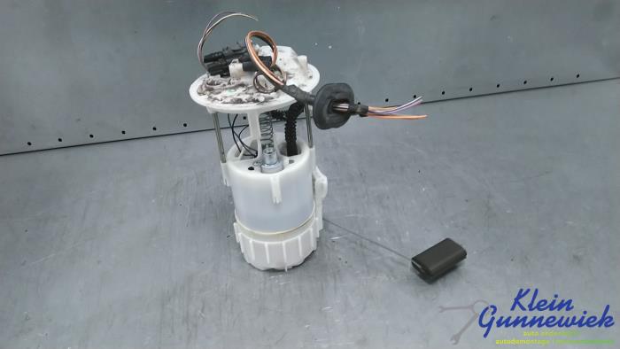 Gebruikte Tank element Pomp Renault Megane Prijs € 85,00 Margeregeling aangeboden door Klein Gunnewiek Autodemontage & Motorentechniek