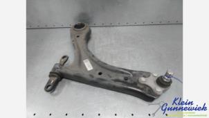 Gebruikte Draagarm onder links-voor Hyundai Tucson Prijs € 95,00 Margeregeling aangeboden door Klein Gunnewiek Autodemontage & Motorentechniek