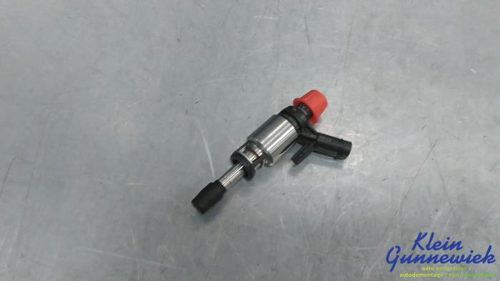 Gereviseerde Injector (benzine injectie) Volkswagen Tiguan Prijs € 78,65 Inclusief btw aangeboden door Klein Gunnewiek Autodemontage & Motorentechniek
