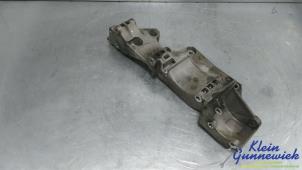 Gebruikte Dynamosteun onder Volkswagen Golf Prijs € 25,00 Margeregeling aangeboden door Klein Gunnewiek Autodemontage & Motorentechniek