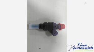Gebruikte Injector (benzine injectie) Mercedes C-Klasse Prijs € 20,00 Margeregeling aangeboden door Klein Gunnewiek Autodemontage & Motorentechniek