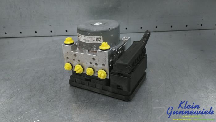 Gebruikte ABS Pomp Mini Mini Prijs € 295,00 Margeregeling aangeboden door Klein Gunnewiek Autodemontage & Motorentechniek