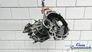 Gebruikte Versnellingsbak Volkswagen Golf Prijs € 150,00 Margeregeling aangeboden door Klein Gunnewiek Autodemontage & Motorentechniek