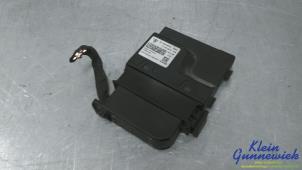 Gebruikte Brandstofpomp module Porsche Panamera Prijs € 85,00 Margeregeling aangeboden door Klein Gunnewiek Autodemontage & Motorentechniek