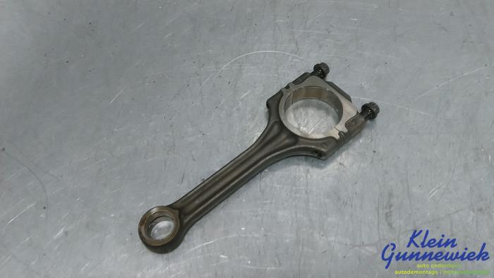 Gereviseerde Drijfstang Volkswagen Polo Prijs € 72,60 Inclusief btw aangeboden door Klein Gunnewiek Autodemontage & Motorentechniek