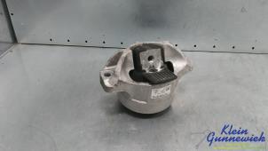 Gebruikte Motorrubber Porsche Panamera Prijs € 120,00 Margeregeling aangeboden door Klein Gunnewiek Autodemontage & Motorentechniek