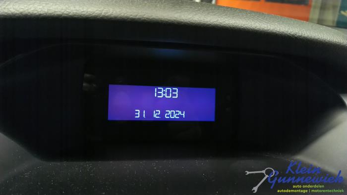 Gebruikte Display Interieur Ford Focus Prijs € 30,00 Margeregeling aangeboden door Klein Gunnewiek Autodemontage & Motorentechniek