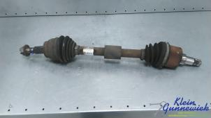 Gebruikte Aandrijfas links-voor Ford Focus Prijs € 62,00 Margeregeling aangeboden door Klein Gunnewiek Autodemontage & Motorentechniek