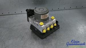 Gebruikte ABS Pomp Mercedes E-Klasse Prijs € 325,00 Margeregeling aangeboden door Klein Gunnewiek Autodemontage & Motorentechniek