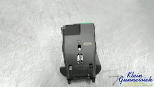 Gebruikte Cruise control sensor Ford Focus Prijs € 45,00 Margeregeling aangeboden door Klein Gunnewiek Autodemontage & Motorentechniek