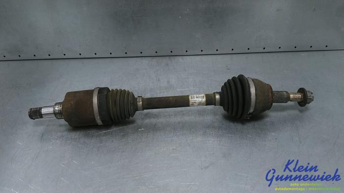 Gebruikte Aandrijfas links-voor Ford Focus Prijs € 99,00 Margeregeling aangeboden door Klein Gunnewiek Autodemontage & Motorentechniek