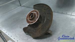 Gebruikte Fusee links-voor Volkswagen Passat Prijs € 95,00 Margeregeling aangeboden door Klein Gunnewiek Autodemontage & Motorentechniek