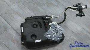 Gebruikte Tank Volkswagen Passat Prijs € 175,00 Margeregeling aangeboden door Klein Gunnewiek Autodemontage & Motorentechniek