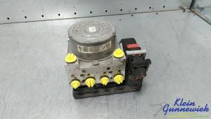 Gebruikte ABS Pomp Volkswagen E-Golf Prijs € 98,00 Margeregeling aangeboden door Klein Gunnewiek Autodemontage & Motorentechniek