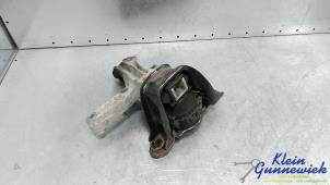 Gebruikte Motorsteun Renault Megane Prijs € 50,00 Margeregeling aangeboden door Klein Gunnewiek Autodemontage & Motorentechniek