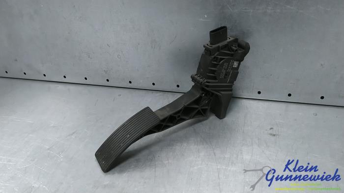 Gebruikte Gaspedaalpositie Sensor Mercedes A-Klasse Prijs € 31,00 Margeregeling aangeboden door Klein Gunnewiek Autodemontage & Motorentechniek