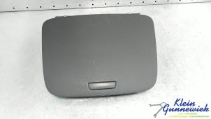 Gebruikte Handschoenenkastje Seat Alhambra Prijs € 45,00 Margeregeling aangeboden door Klein Gunnewiek Autodemontage & Motorentechniek