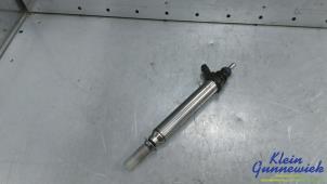 Gebruikte Injector (benzine injectie) Mercedes C-Klasse Prijs € 25,00 Margeregeling aangeboden door Klein Gunnewiek Autodemontage & Motorentechniek