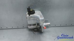 Gebruikte Hoofdremcilinder Seat Alhambra Prijs € 40,00 Margeregeling aangeboden door Klein Gunnewiek Autodemontage & Motorentechniek