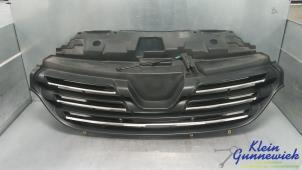 Gebruikte Grille Renault Trafic Prijs € 95,00 Margeregeling aangeboden door Klein Gunnewiek Autodemontage & Motorentechniek