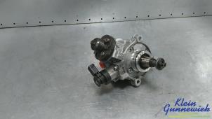 Gebruikte Brandstofpomp Mechanisch Mercedes E-Klasse Prijs € 220,00 Margeregeling aangeboden door Klein Gunnewiek Autodemontage & Motorentechniek