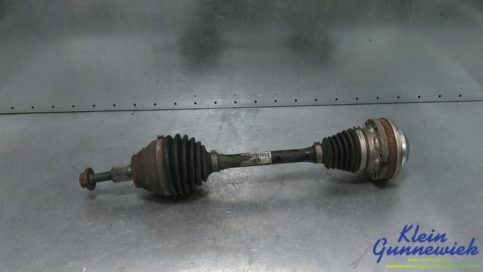Gebruikte Steekas links-voor Volkswagen E-Golf Prijs € 180,00 Margeregeling aangeboden door Klein Gunnewiek Autodemontage & Motorentechniek