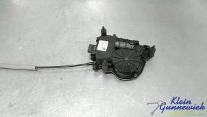 Gebruikte Portier sluithulpmotor links-achter Seat Alhambra Prijs € 60,00 Margeregeling aangeboden door Klein Gunnewiek Autodemontage & Motorentechniek