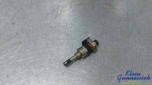 Gebruikte Injector (benzine injectie) Opel Corsa Prijs € 50,00 Margeregeling aangeboden door Klein Gunnewiek Autodemontage & Motorentechniek