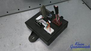 Gebruikte Computer Diversen Renault Twingo Prijs € 65,00 Margeregeling aangeboden door Klein Gunnewiek Autodemontage & Motorentechniek