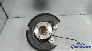 Gebruikte Fusee rechts-achter Opel Mokka Prijs € 95,00 Margeregeling aangeboden door Klein Gunnewiek Autodemontage & Motorentechniek