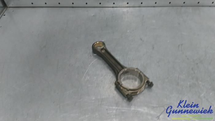 Gebruikte Drijfstang Volkswagen E-Golf Prijs € 75,00 Margeregeling aangeboden door Klein Gunnewiek Autodemontage & Motorentechniek