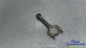 Gebruikte Drijfstang Renault Clio Prijs € 80,00 Margeregeling aangeboden door Klein Gunnewiek Autodemontage & Motorentechniek