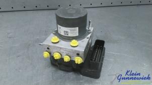 Gebruikte ABS Pomp Opel Combo Prijs € 181,00 Margeregeling aangeboden door Klein Gunnewiek Autodemontage & Motorentechniek