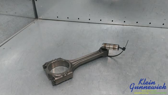 Gebruikte Drijfstang Volkswagen Polo Prijs € 35,00 Margeregeling aangeboden door Klein Gunnewiek Autodemontage & Motorentechniek